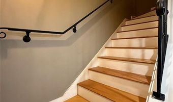 1 Tupperware Dr 138, North Smithfield, RI 02896