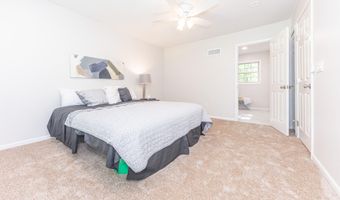 2728 Kimberley Rd, Ann Arbor, MI 48104