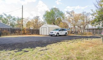 205 N Cockrell St, Alpine, TX 79830