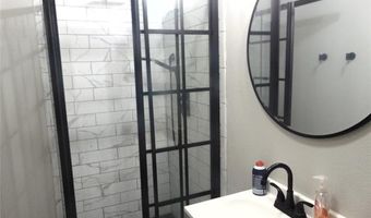 1108 Douglas St SE, Ardmore, OK 73401