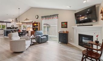 1210 SE Mallard Creek Dr, Ankeny, IA 50021