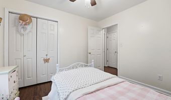 156 Kensington Way, Aberdeen, NC 28315