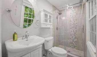 3816 IRONGATE Ln, Bowie, MD 20715