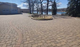 281 Shores Rd, Bottineau, ND 58318