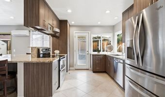 1711 Oak Hill Dr, Escondido, CA 92027