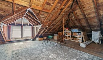 32 Thurston Ave A, Newport, RI 02840