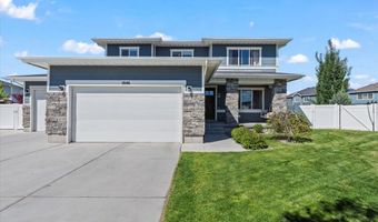 1046 W Hero Ct, Bluffdale, UT 84065