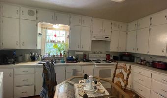 362 SE Main St, Blackfoot, ID 83221