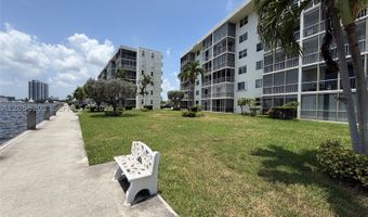 3020 Marcos Dr S-307, Aventura, FL 33160