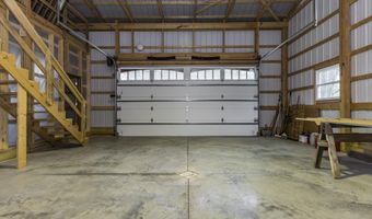 724 N Water St, Albany, IN 47320