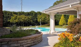 121 Fescue Dr, Advance, NC 27006