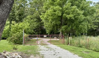 2463 State Highway Dd, Ava, MO 65608