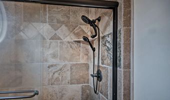 120 Port Ln, Brandon, MS 39047