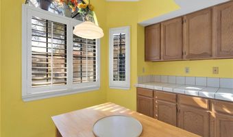 11714 Oak St, Apple Valley, CA 92308