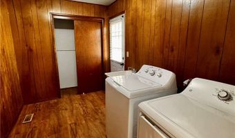 307 12th St, Bentonville, AR 72712