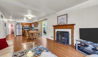 3 Sunnydale Ct, Bayville, NJ 08721