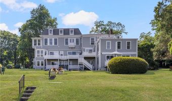 44 Bliss Mine Rd 10, Middletown, RI 02842