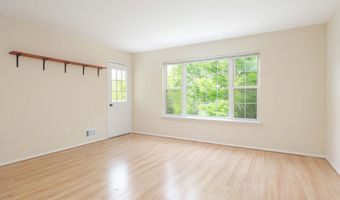 90 Puffin Glade, Bayville, NJ 08721