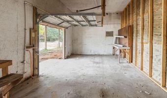 22875 NW Parker Ln, Altha, FL 32421