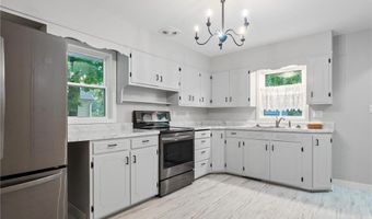 1407 Elm St, Alexandria, MN 56308