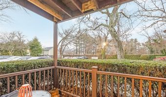 615 Broadway 83, Amityville, NY 11701