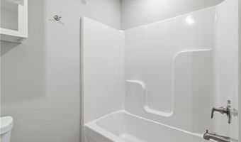 1951 Edgewood Rd, Bentonville, AR 72713