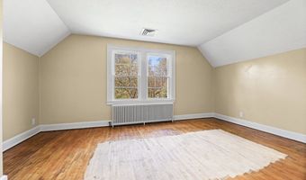1134 Glamorgan St, Alliance, OH 44601