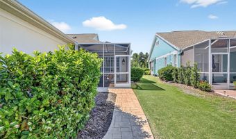 5610 GOLDEN ISLES Dr, Apollo Beach, FL 33572