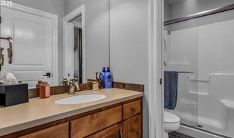 4075 NW CAMALA Dr, Albany, OR 97321