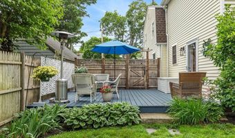 61 Harlem St, East Providence, RI 02916