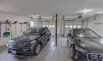 104 Champagne Cir, Campton, NH 03223