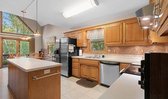 4683 WINDING CREEK Trl, Abrams, WI 54101