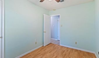 236 Beacon Ln, Atmore, AL 36502