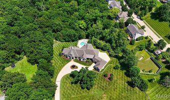 262 Dietrich Rd, Ballwin, MO 63021