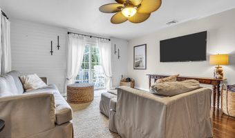62 Birch St, Beachwood, NJ 08722