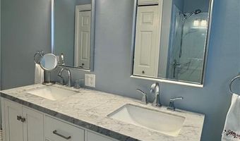 10 Parsley Ln, Narragansett, RI 02874