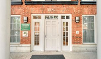 1023 N ROYAL St 204, Alexandria, VA 22314