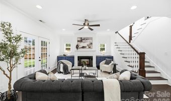 1837 Umstead St, Charlotte, NC 28205