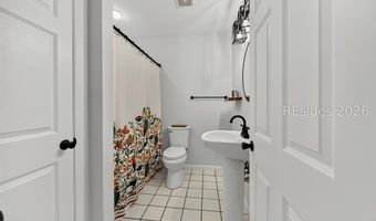 10 Johnston Way 11F, Bluffton, SC 29910