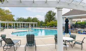 103 Minuteman Cir, Allentown, NJ 08501