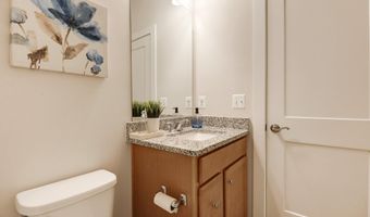 43792 MIDDLEWAY Ter, Ashburn, VA 20147
