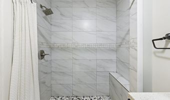 174 Ellisdale Rd, Allentown, NJ 08501