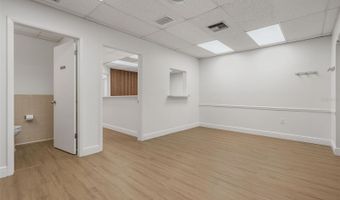 600 LAKEVIEW Rd 2B, Clearwater, FL 33756