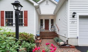 11 BURR HILL Dr, Berlin, MD 21811