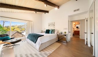 2522 Zorada Dr, Los Angeles, CA 90046
