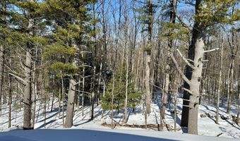 29 Village Cir, Augusta, ME 04330