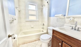 60 Westfield Ave, Bridgeport, CT 06606