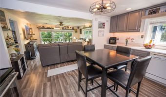 9658 Oakland St, Angola, NY 14006