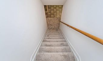 1516 Arborview Blvd, Ann Arbor, MI 48103