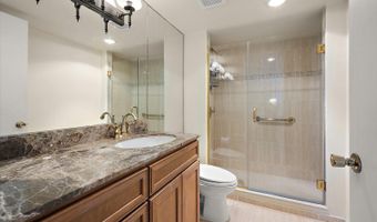 403 N EDGEWATER HOUSE Rd 403N, Bethany Beach, DE 19930